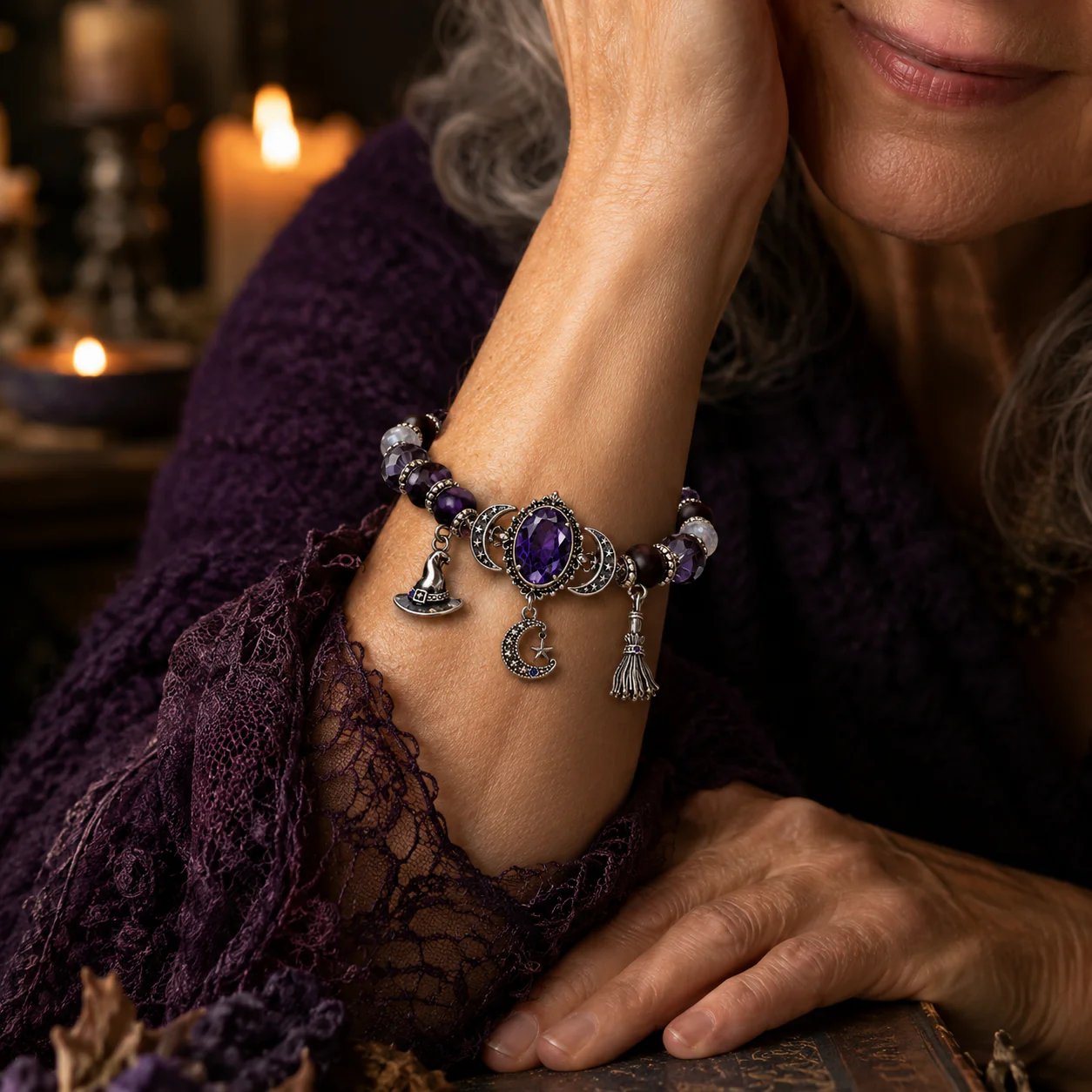 🔮 Armbånd med heksekrystal og månevedhæng