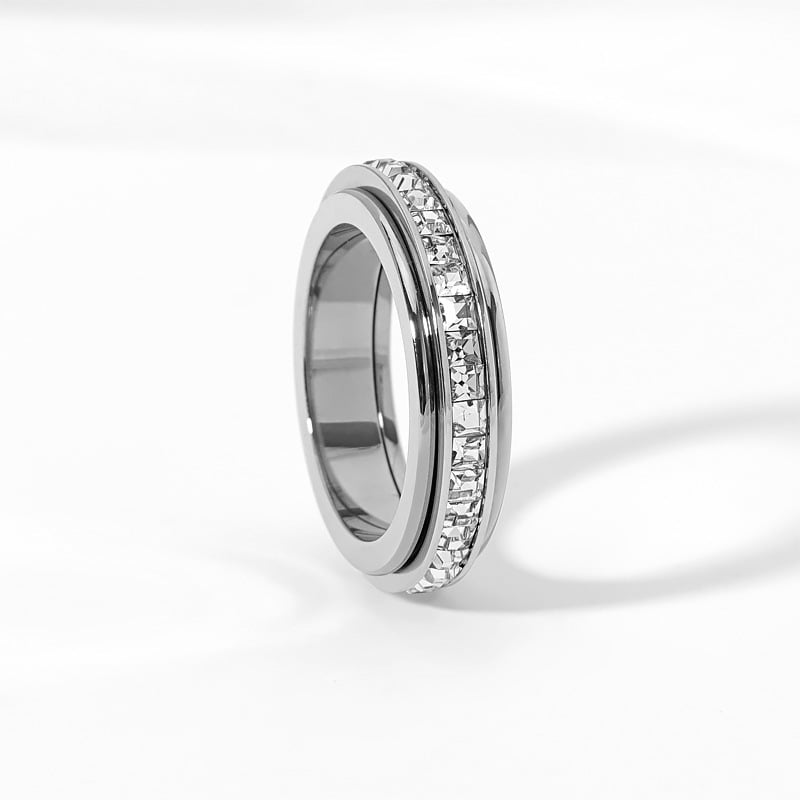 💍Roterende krystalring, lindrer angst, symboliserer løfter og held, vandtæt og farvefas